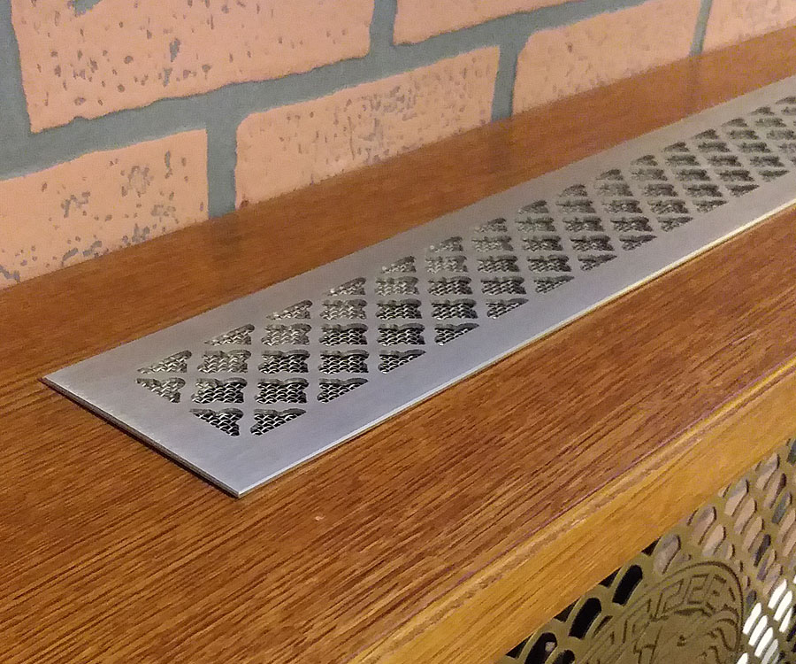 Вентиляционная решетка для стола над батареей