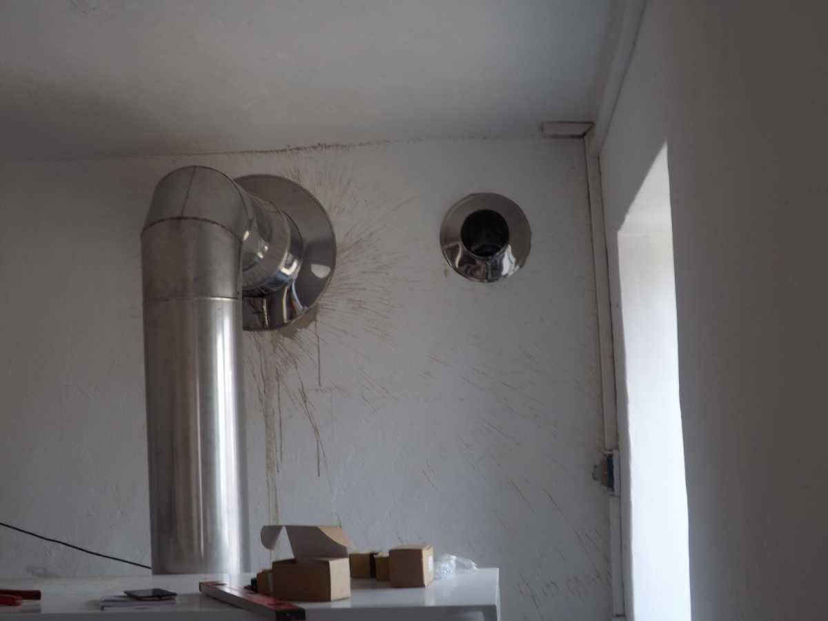 Принудительная вентиляция в частном доме через стену фото