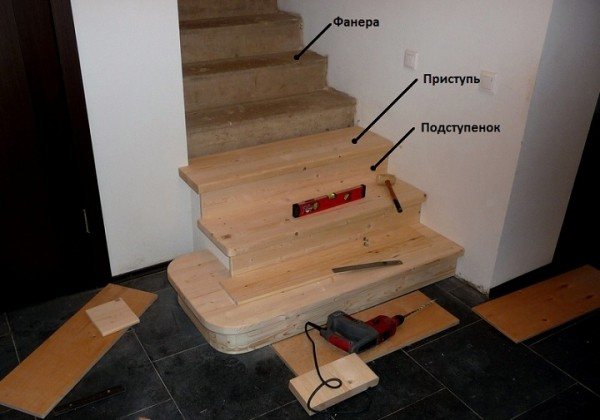 Как отделать бетонную лестницу деревом своими руками