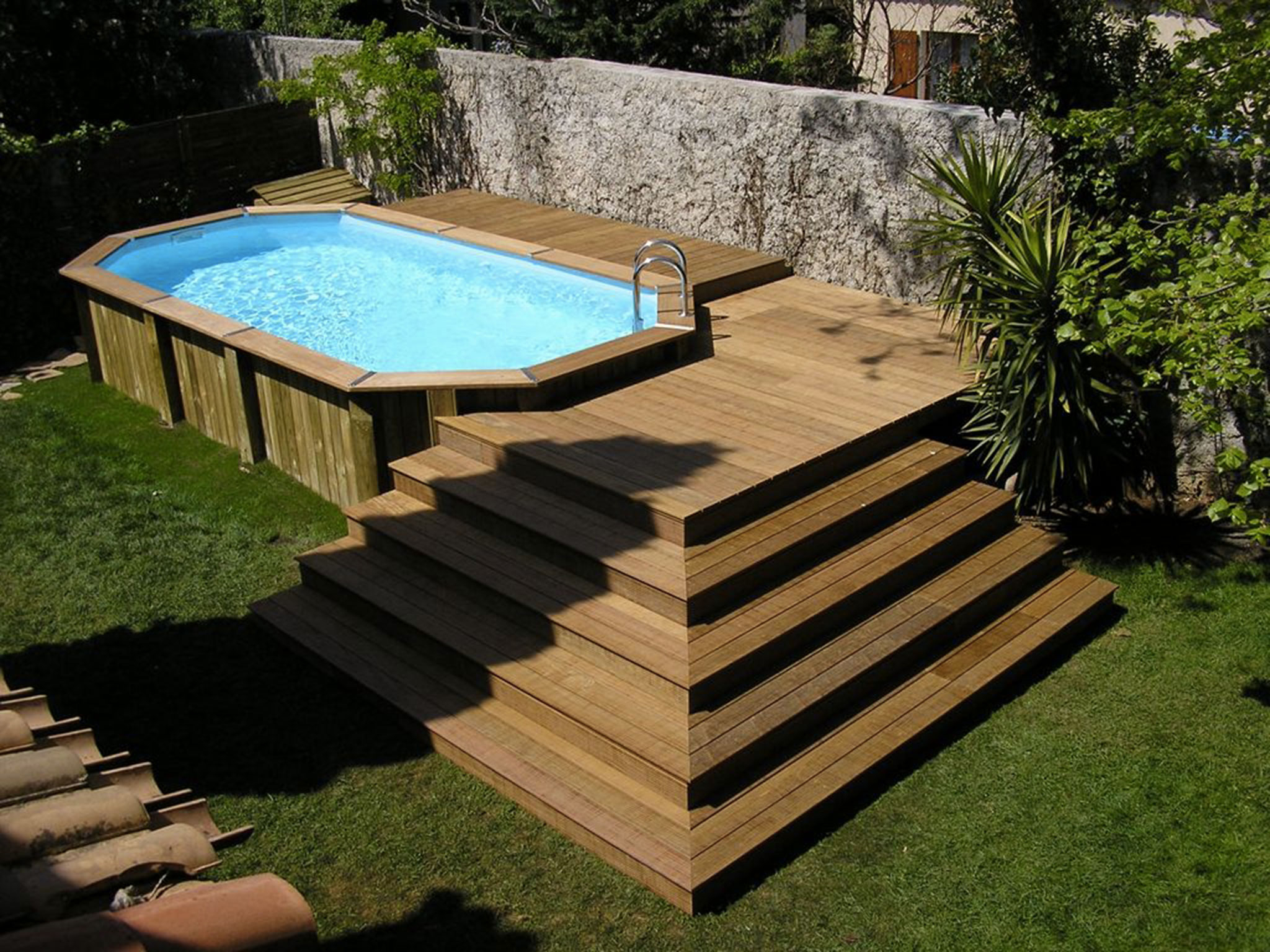 Деревянная терраса вокруг бассейна: проект деревянной террасы, подготовительные этапы и укладки своими руками