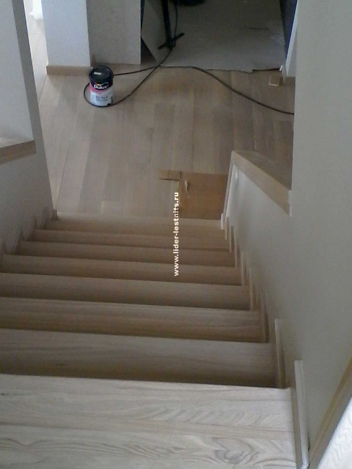 Отделка бетонной лестницы деревом: пошаговая отделка бетонных лестниц деревом в частном доме с фото инструкциями