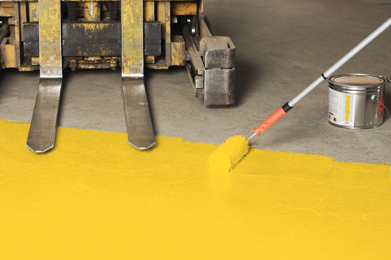 Какую выбрать краску для покрытия в гараже бетонного пола