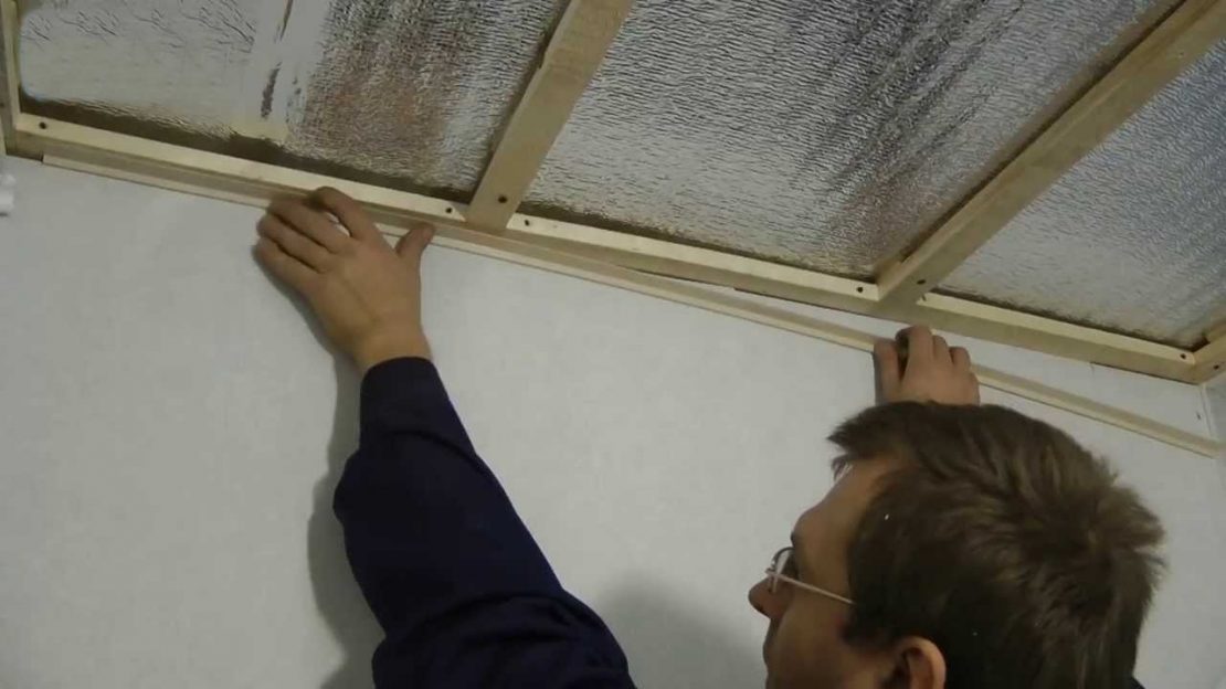 Потолок из ПВХ (пластиковых) панелей: пошаговая интрукция