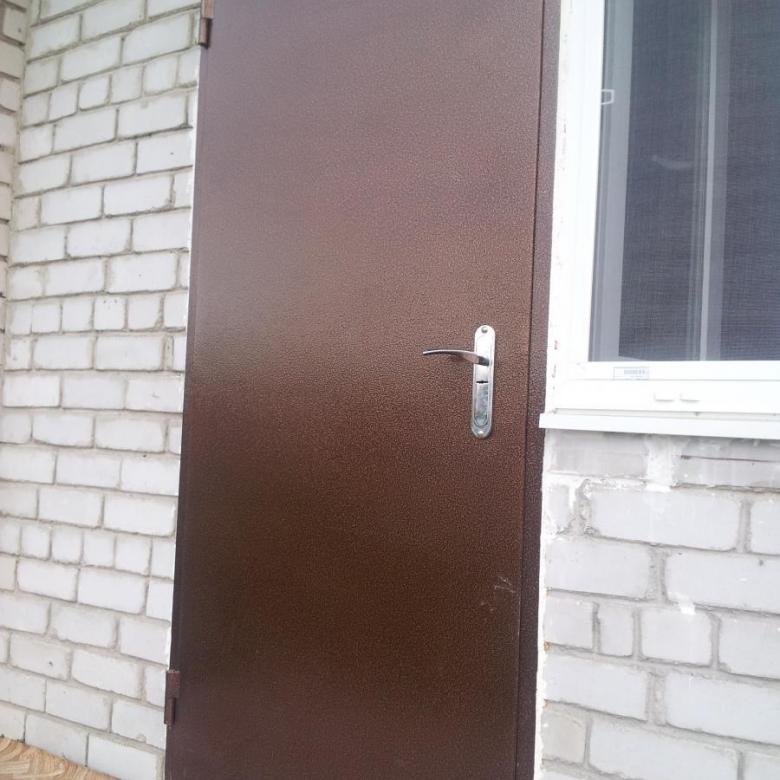 Выбираем входную металлическую дверь в квартиру, в дом