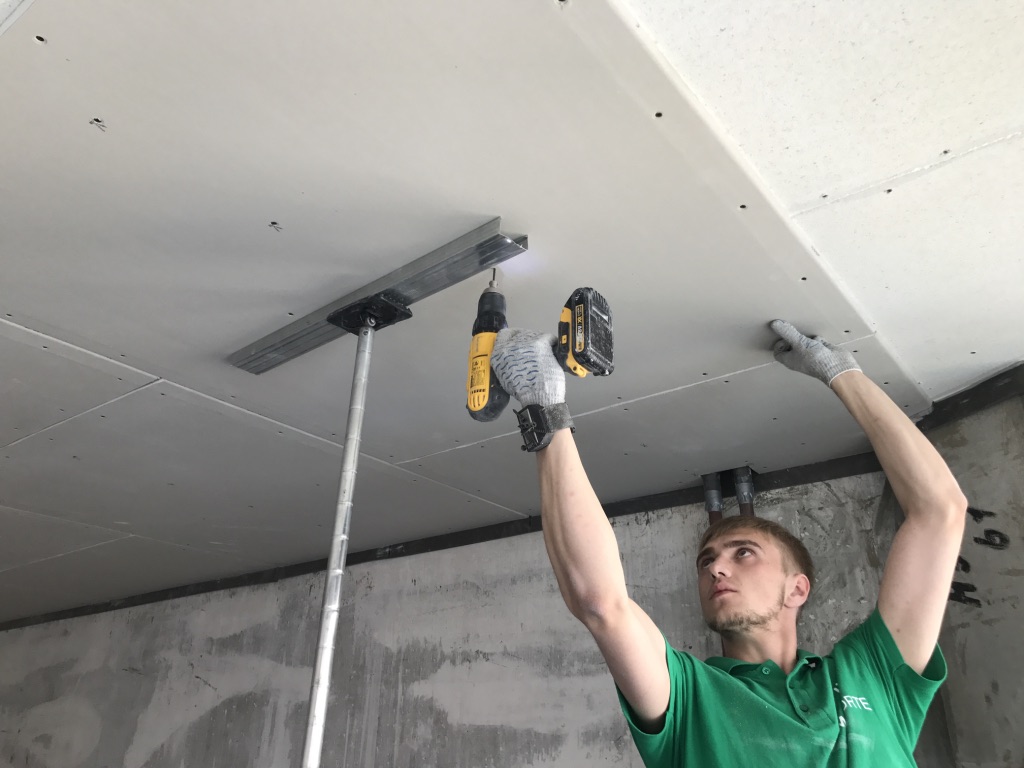 Звукоизоляция потолка в квартире под натяжной потолок: пошаговый монтаж, как делается звукоизоляция под натяжной потолок