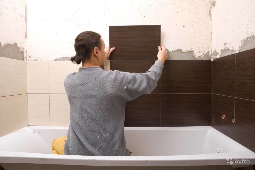 Укладка плитки на деревянный пол в ванной своими руками