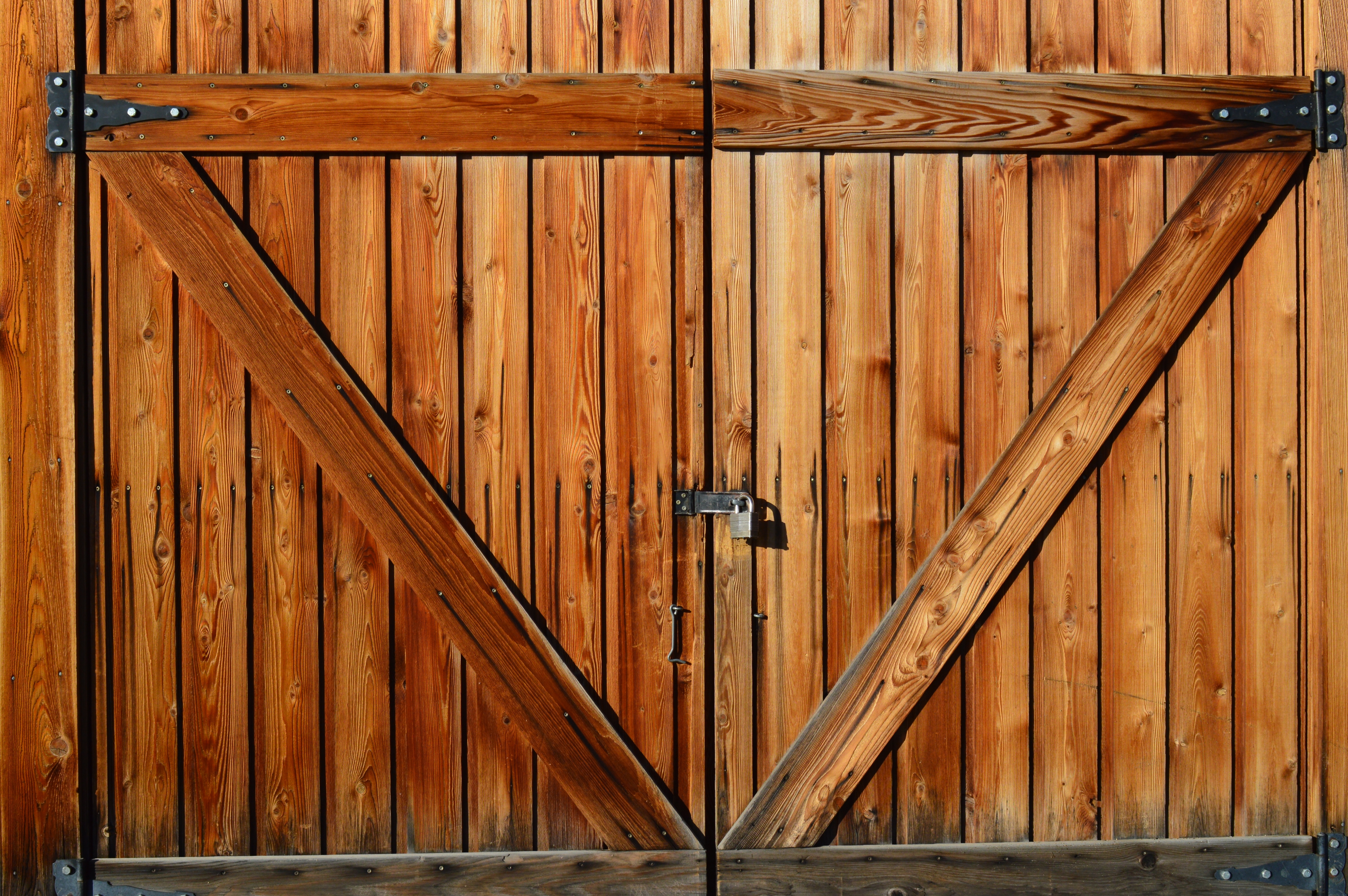 Створки ворот деревянные