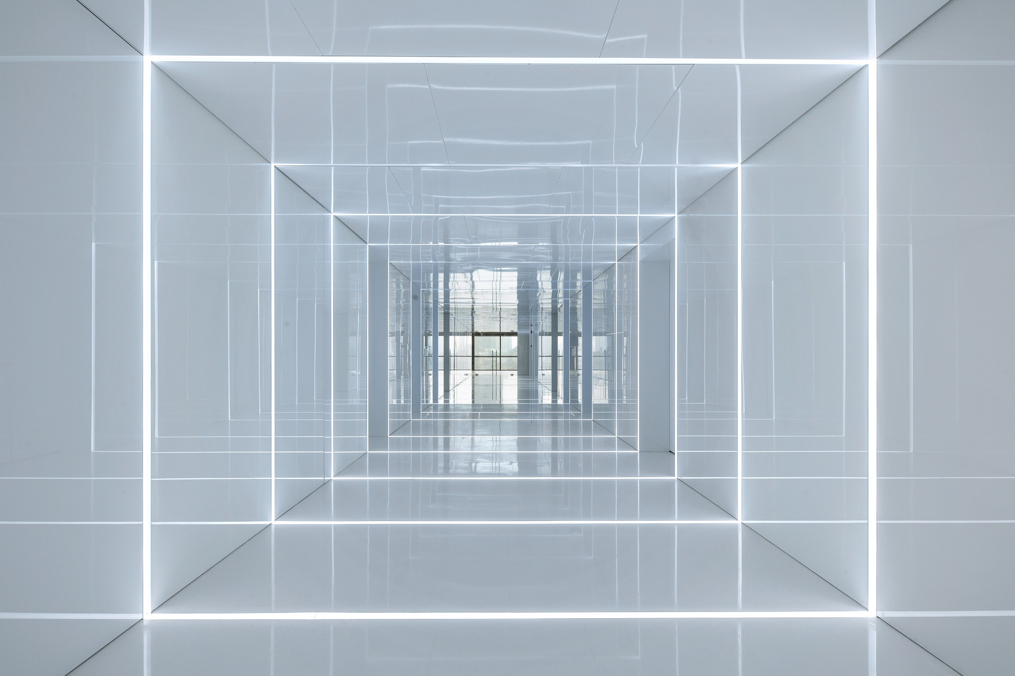 Уникальное просветленное стекло — новый тренд в строительстве