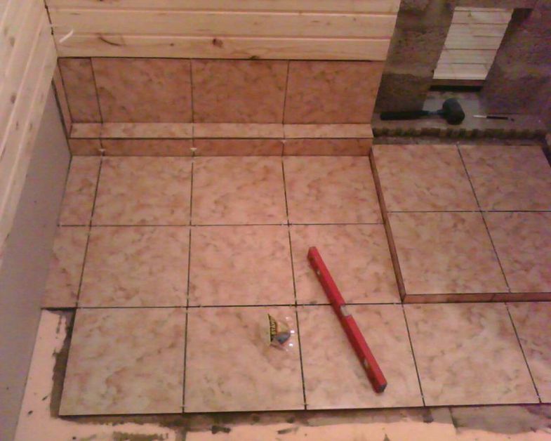 Как правильно положить плитку на пол в бане