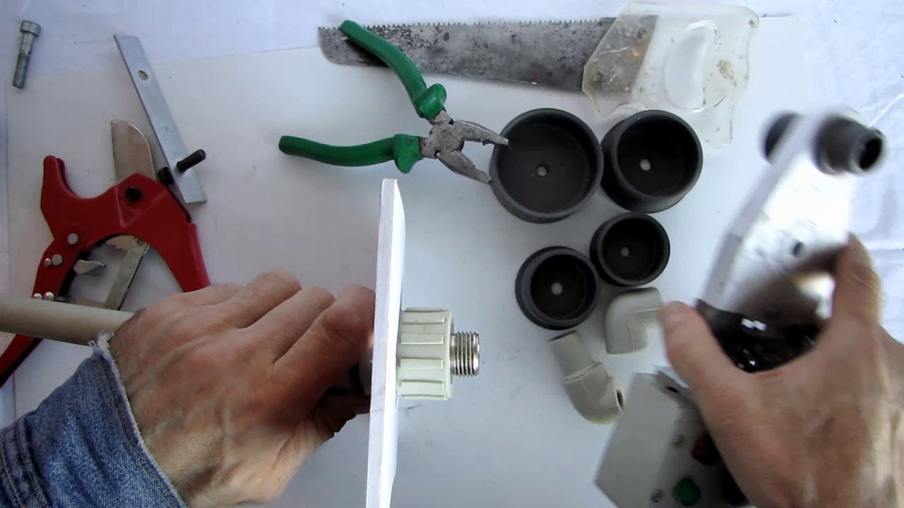 Как соеденить обрезки канализационных ПВХ труб без инструментов
