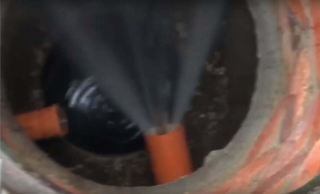 Как растворить жировые отложения в канализационных трубах