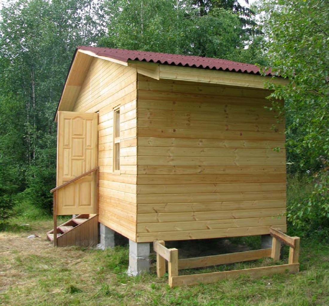 Самостоятельное строительство небольшой бани на даче