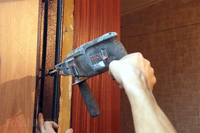 Как сделать металлическую дверь собственноручно
