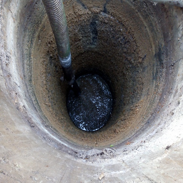 Почему не уходит вода из выгребной ямы: причины и решения проблемы, профилактика
