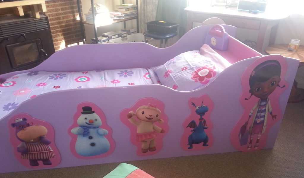 Как сделать кровать для ребенка