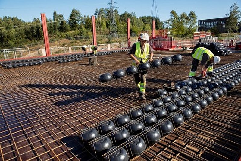 Экономия бетона заменой пластиковыми шарами BubbleDeck