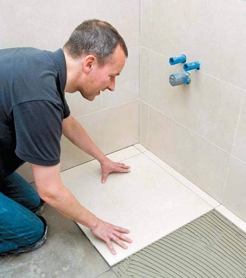 Укладка плитки на пол в ванную своими руками