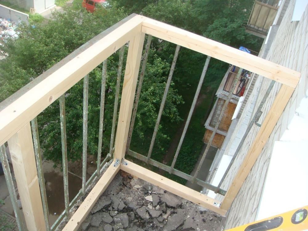 Потолок на балконе или лоджии своими руками: какой материал выбрать и пошаговая инструкция по монтажу. Обрешетка потолка на балконе под панели