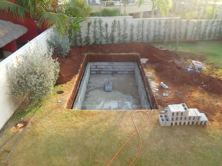 Пошаговая инструкция постройки бассейна на дачном участке