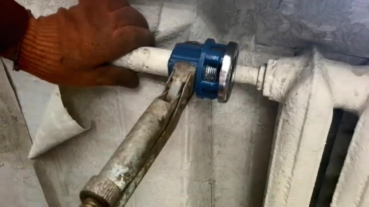 Как и чем нарезать резьбу на водопроводной трубе
