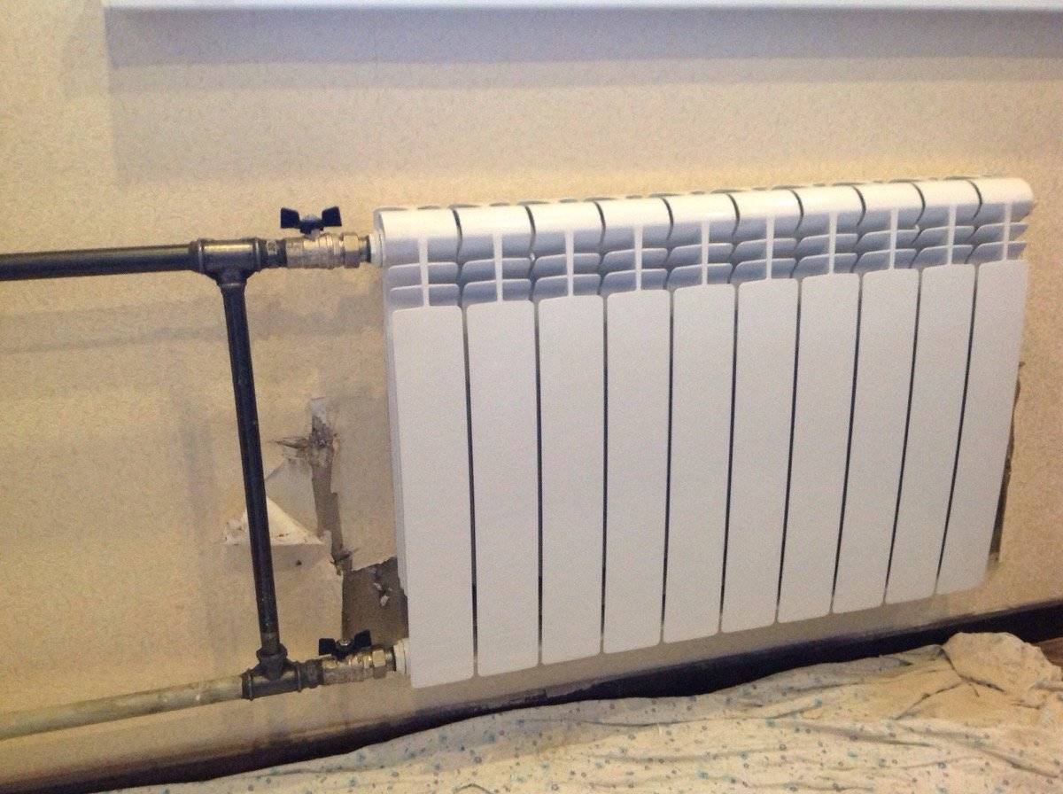 Как заменить радиаторы и батареи отопления в квартире: оформление документов, выбор материала и технология монтажа