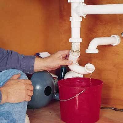 Как избавиться от запаха канализации в частном доме
