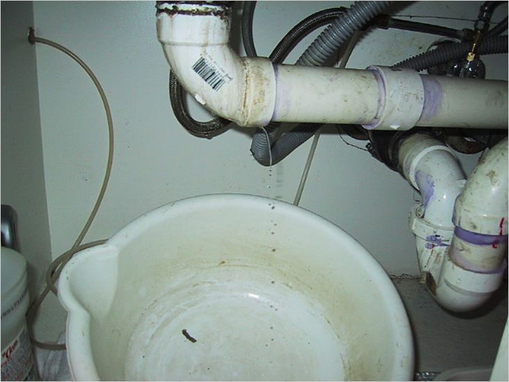 Ремонт канализационной трубы без демонтажа