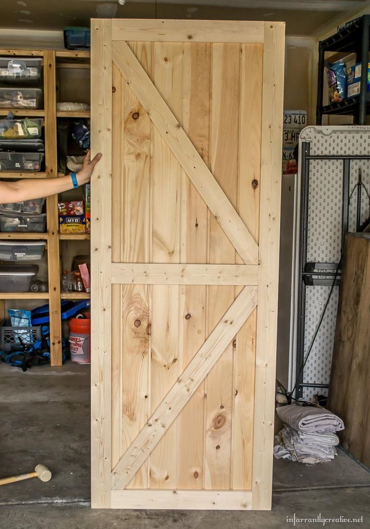 Как сделать дверь из досок своими руками: типы дверей и несколько подробных способов, как самому сделать дверь
