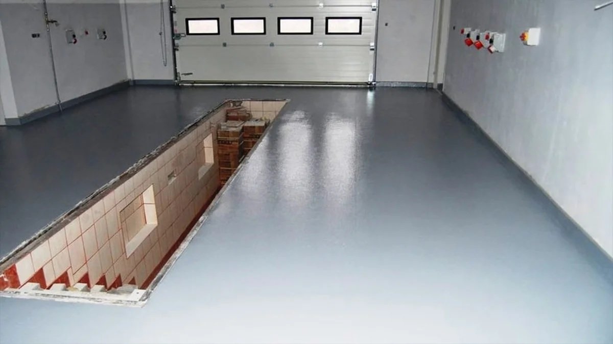 Варианты обработки бетонного пола в гараже
