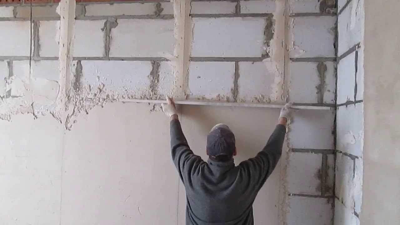 Как правильно штукатурить стены: штукатурим своими руками с видео инструкциями